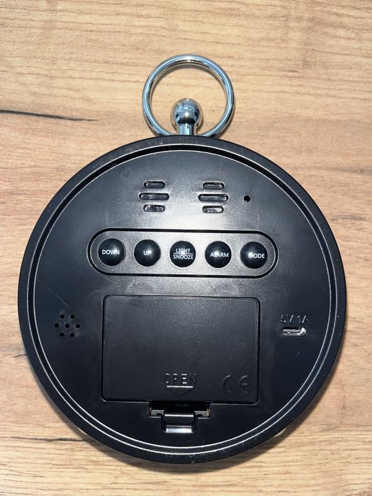 Ceas electric de masă albastru/verde/mov