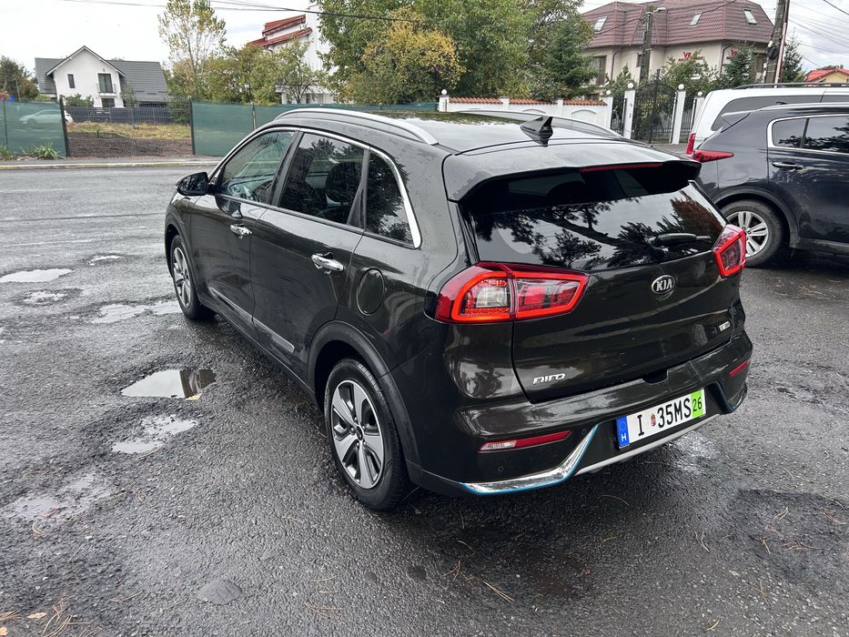 Kia Niro plug In Hibrid 2018 Cutie automata ACC PHEV