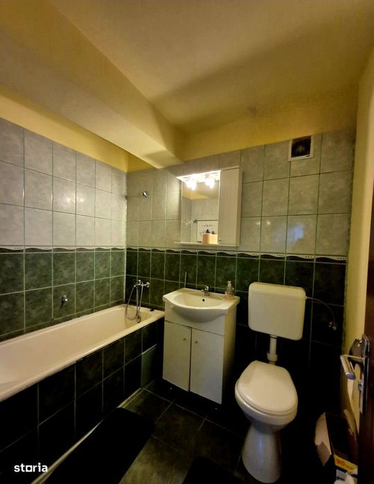 Apartament 3 camere, Ultracentral bloc Libelula, etaj intermediar