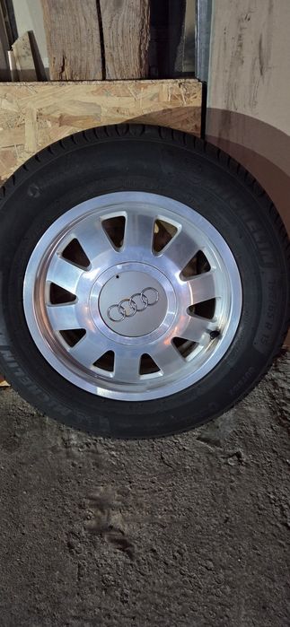 AUDI A4 джанти със нови летни гуми  195/65/15  ET45  5×112 цо56