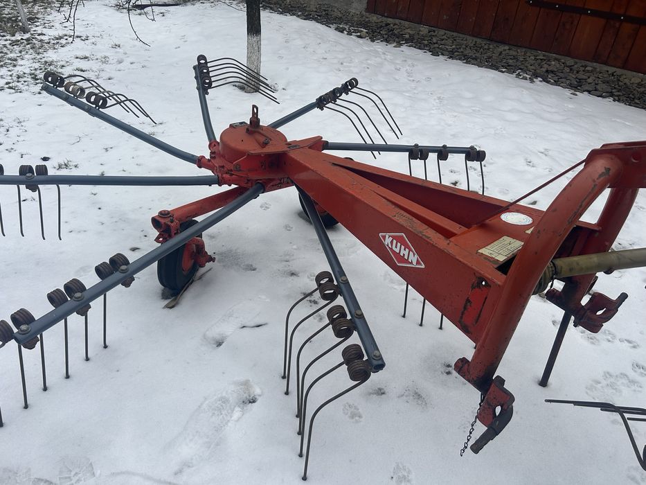 Vand greblatori kuhn / morra  tractor