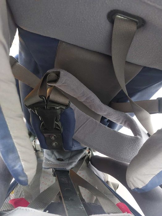 Rucsac port bebe Vaude cu spatiu de depozitare