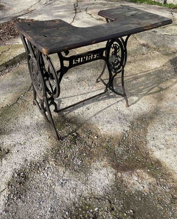 Стойки от шевна машина СИНГЕР / SINGER-150лв