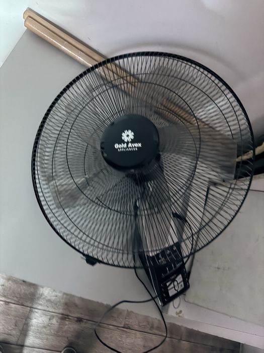 Ventilyator sotiladi