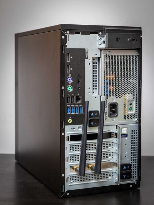 Dell 3640 WORKSTATION i9-10900k 32GB DDR4