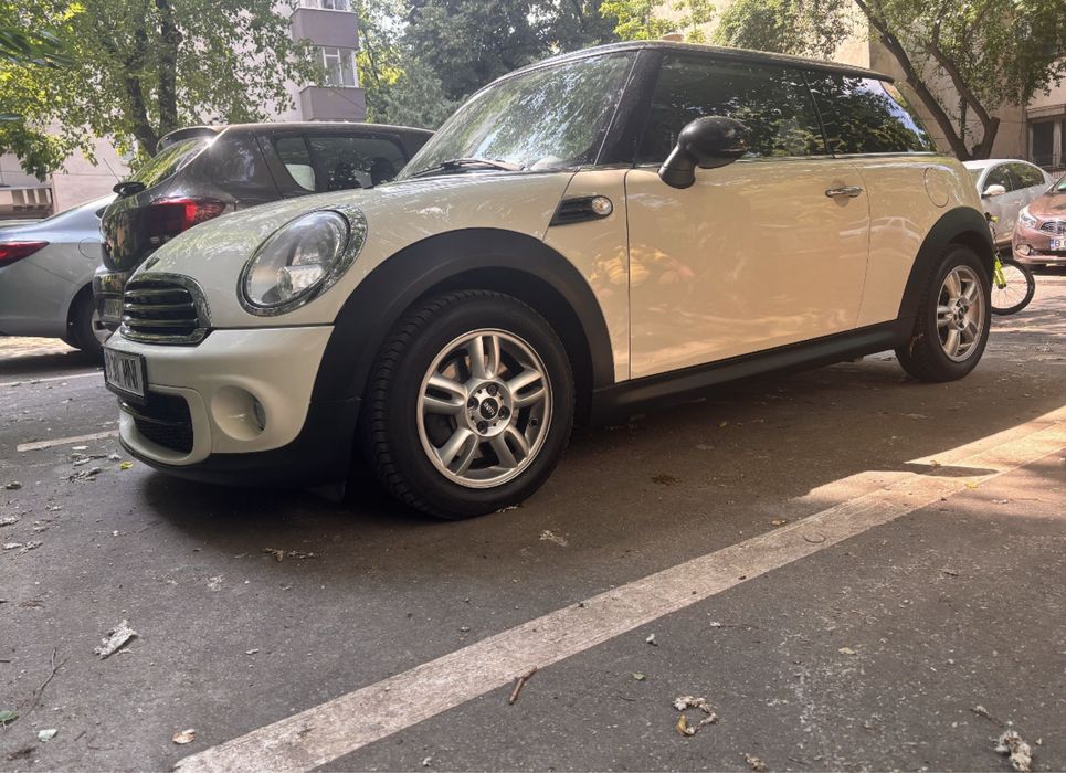 MINI Cooper 2012 — imagine 3
