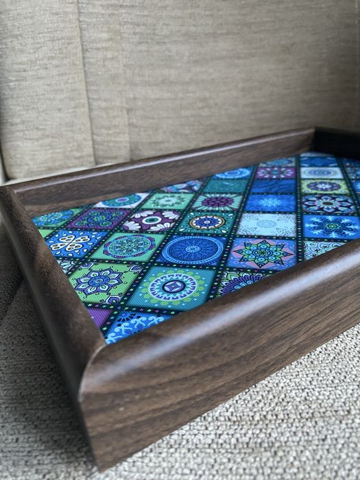 Поднос деревянный