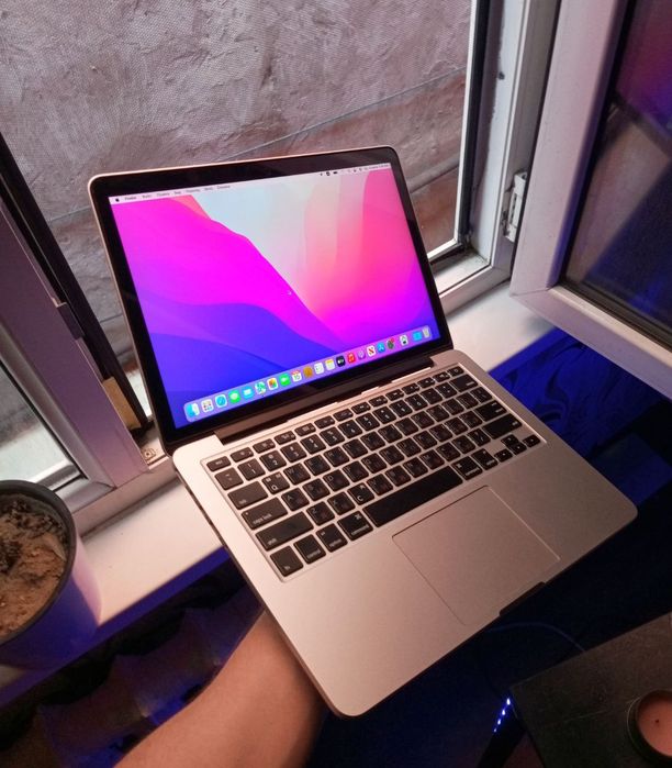 Apple MacBook PRO 512Gb. В отличном состояние.