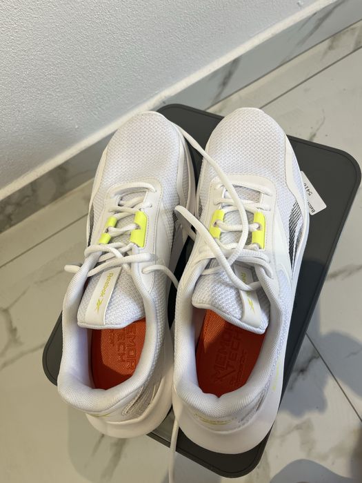 Adidasi Reebok barbati , marime 41 fit 41,5