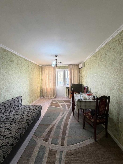 Продам 2х комнатную в 11 мкр