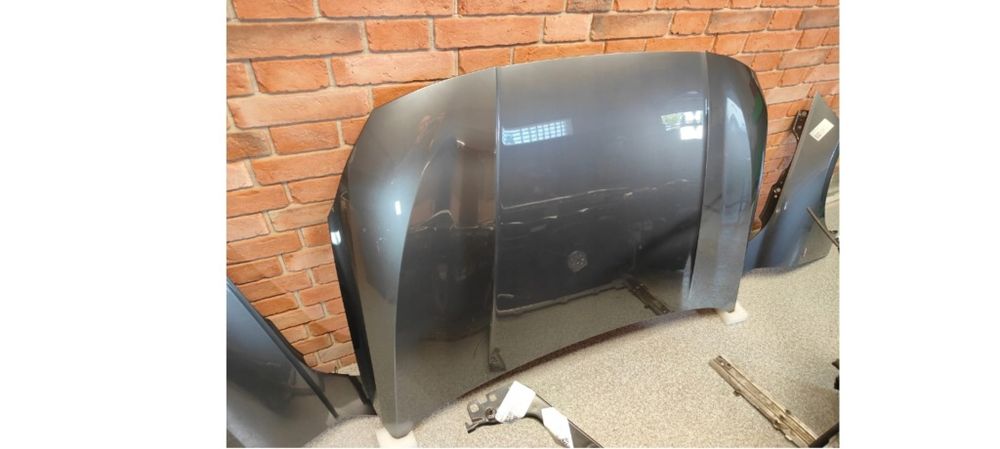 Capota ,trager ,faruri, partea fata completa BMW f44