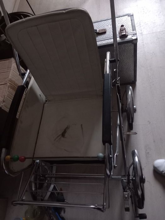 Carucior vechi pt copii