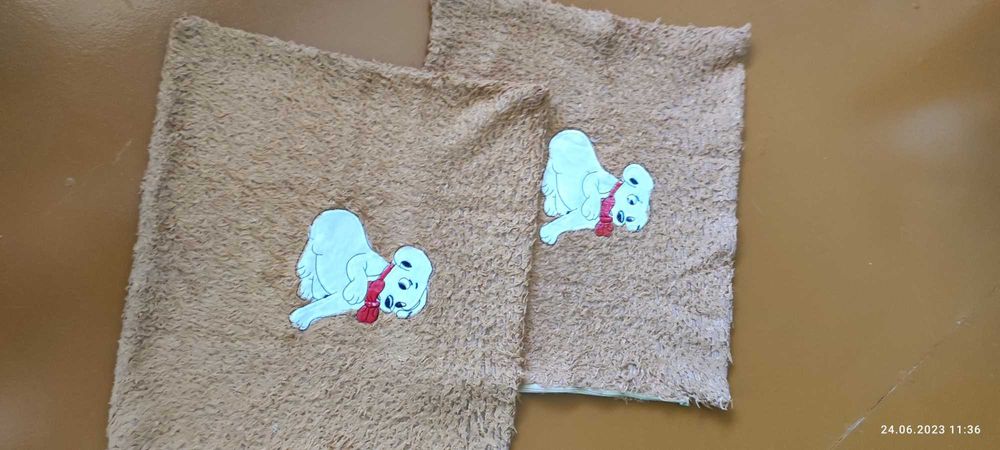 Подушки перовые.