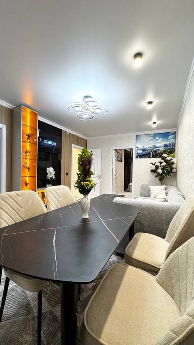 Чиланзар 1 кв 2в3/2/4 кирпич евроремонт