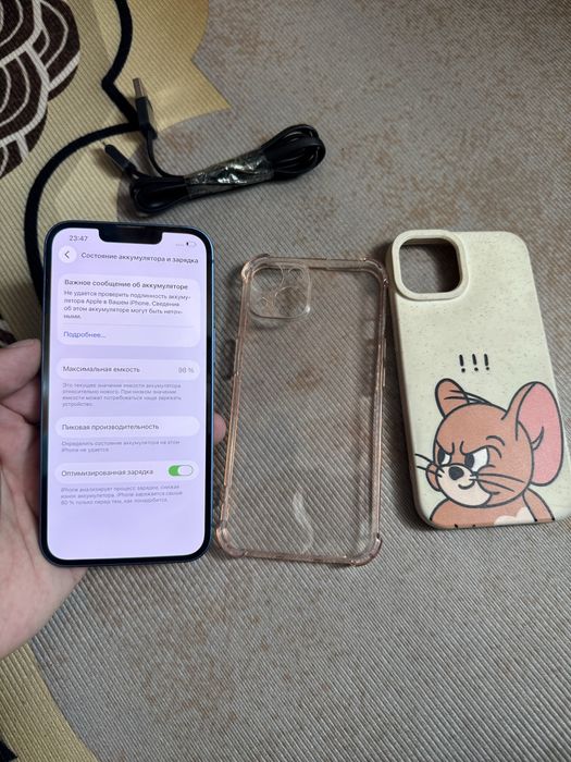 Продам телефон Айфон 13 128Gb/98
