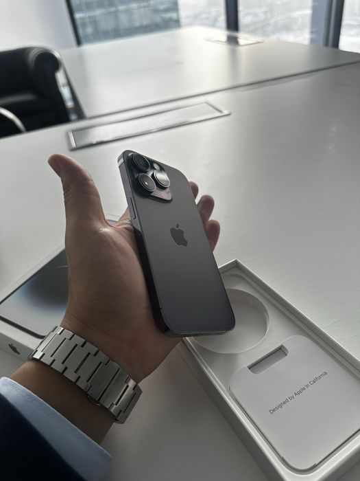 Iphone 14 PRO 256gb в идеале с коробокой