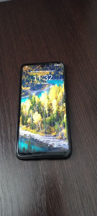 Продам недорого сотовый телефон