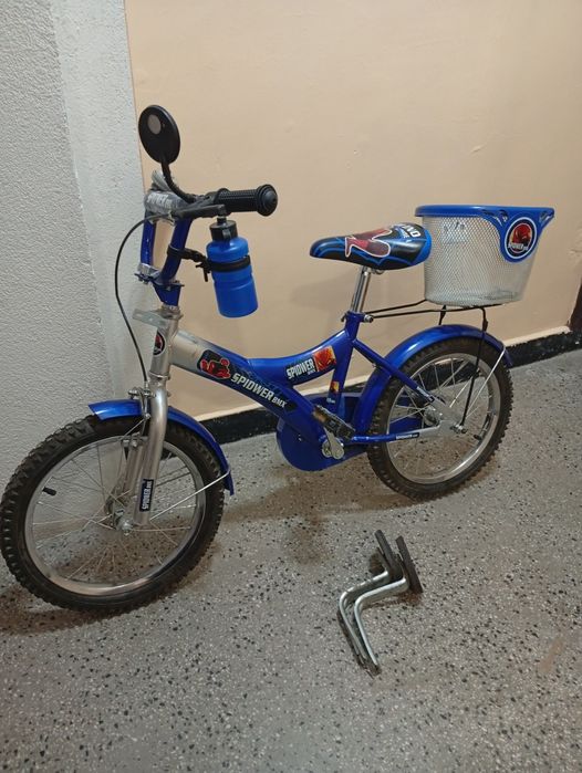 Продавам детско колело 16"  BMX Спайдърмен