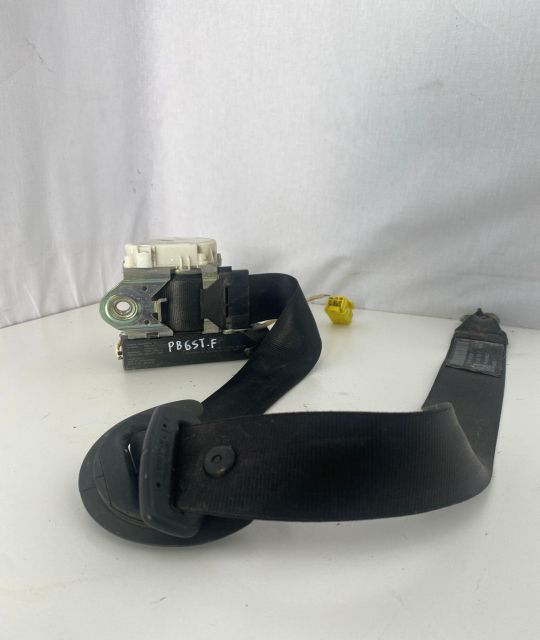 Centura siguranta  stanga fata 33042932h Volkswagen VW Passat B6