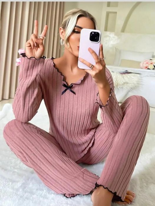 Дамска пижама 100% памук.