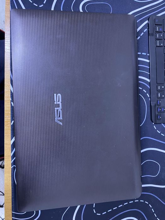 Ноутбук asus 2012