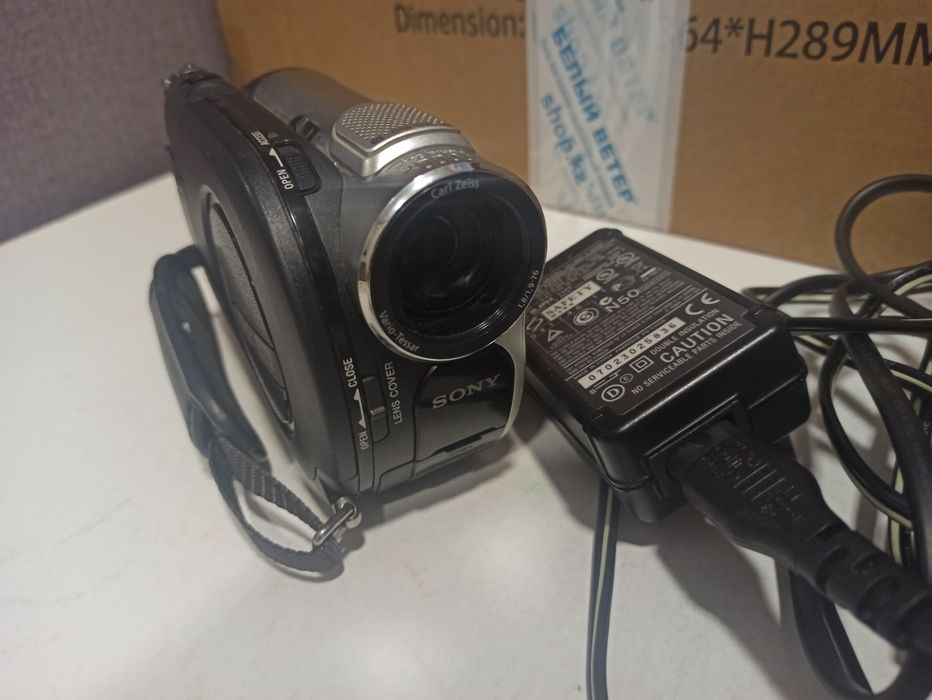 Видеокамера Sony