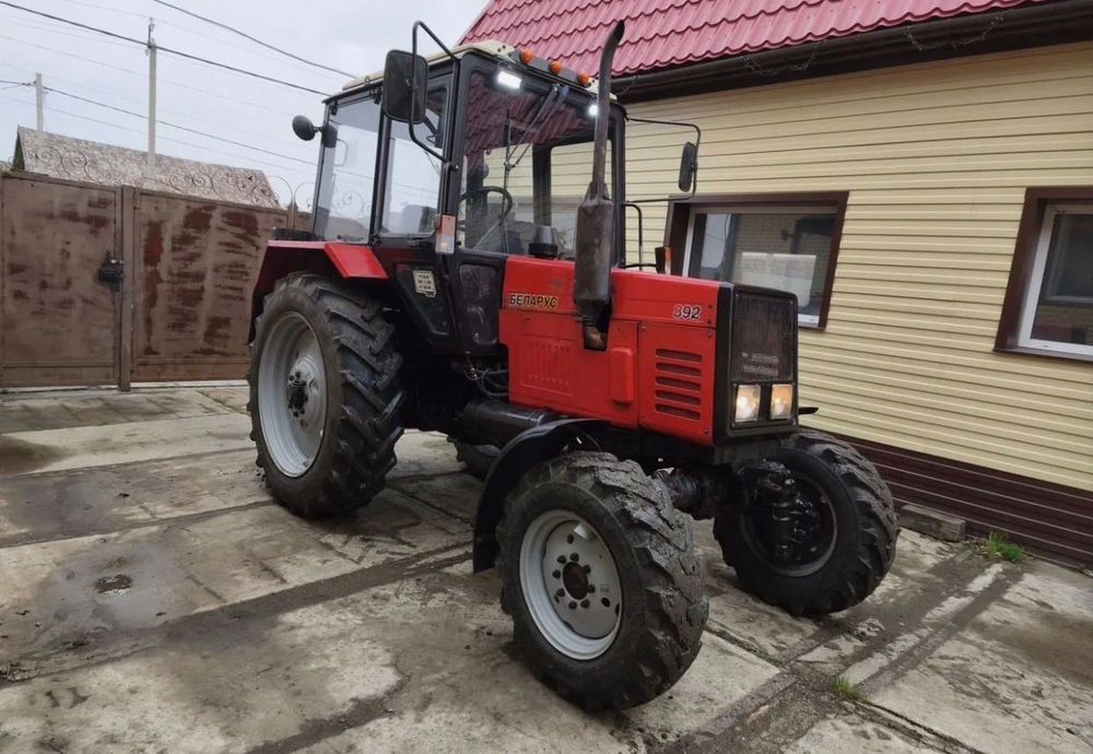 Трактор МТЗ 892.2