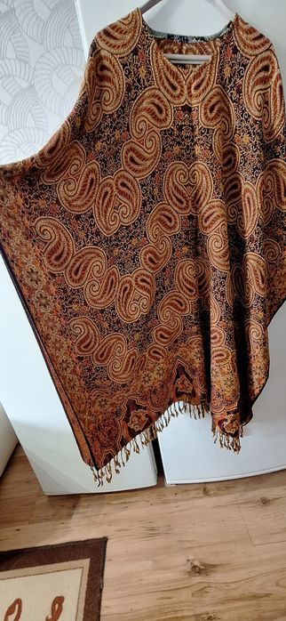 Дамски рокли и роба