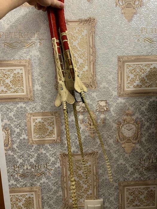 продам уздечки, недоузки, седла