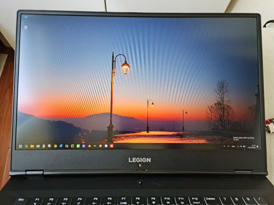 Lenovo Legion Y540-17IRH Lenovo Legion intel i7 GTX 1660 Ti 16GB RAM