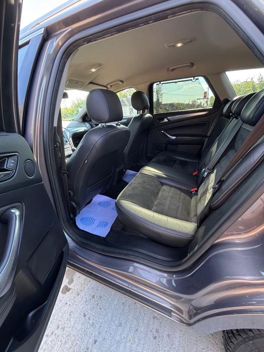 Ford Mondeo Mk4 2012 2.0 TdCi 163 cp euro5