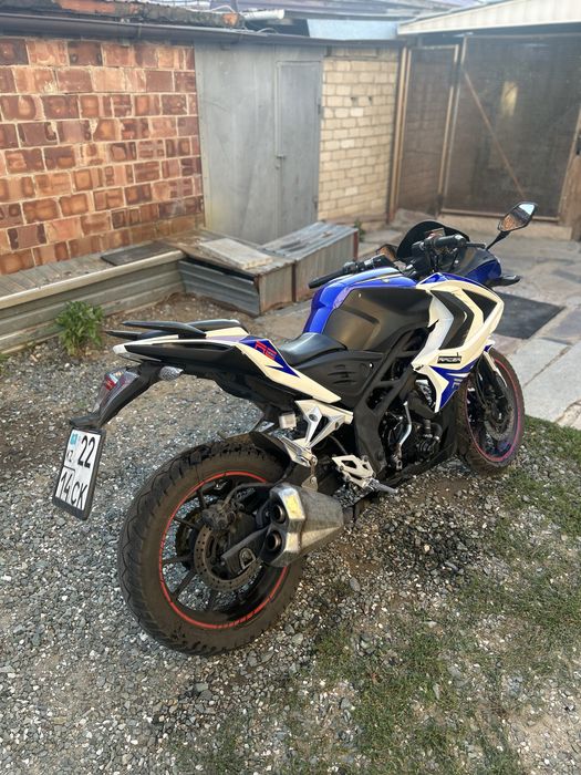 Мотоцикл racer storm