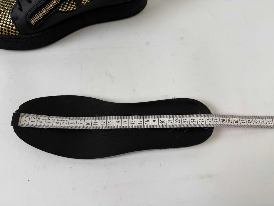 Обувки Giuseppe Zanotti