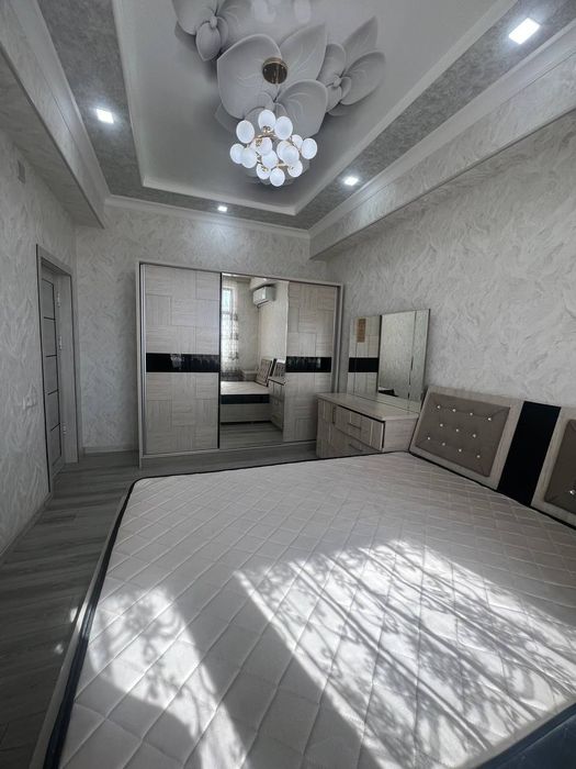 Сдаётся современная 2-комнатная квартира рядом с метро Юнус Раджаби.