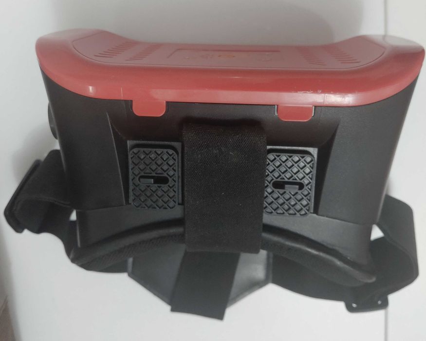 Ochelari VR 3D cu ventuze