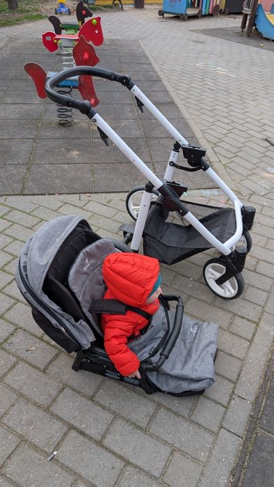 Cărucior Venicci 3 in 1