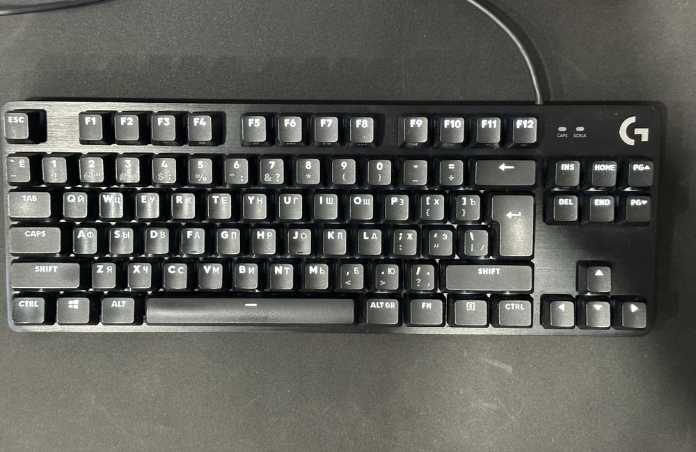 Продам клавиатуру Logitech G413
