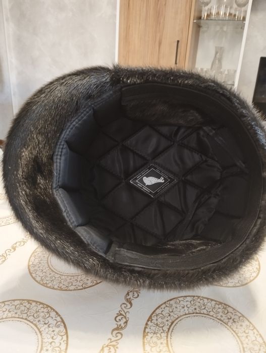 Продам мужскую шапку