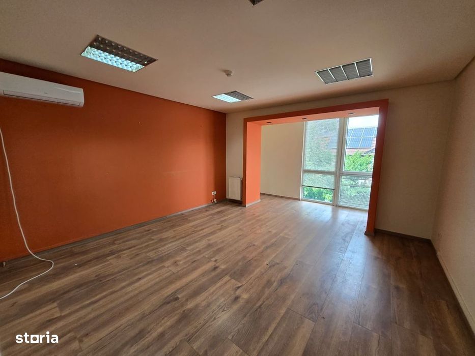 Cladire moderna 14 camere, 4baii, 10 locuri de parcare, Mehala