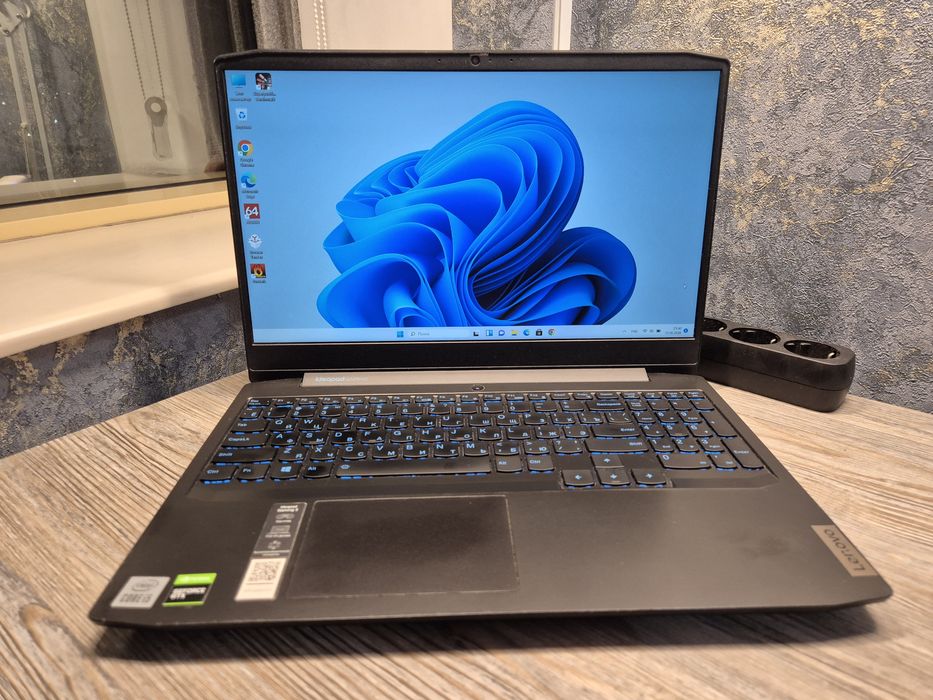 Игровой Ноутбук Lenovo Corei5 GTX1650TI ОЗУ 16гб