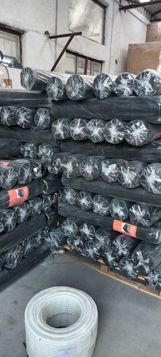 Folie Agrotexti/Antiburuieni 100 gr/m REZISTENTA PERFORARE.Tratat UV!