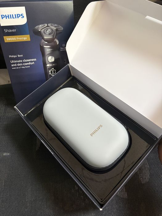 PHILIPS SHAVER S9000 нов без забележка шейвър филипс неизползван
