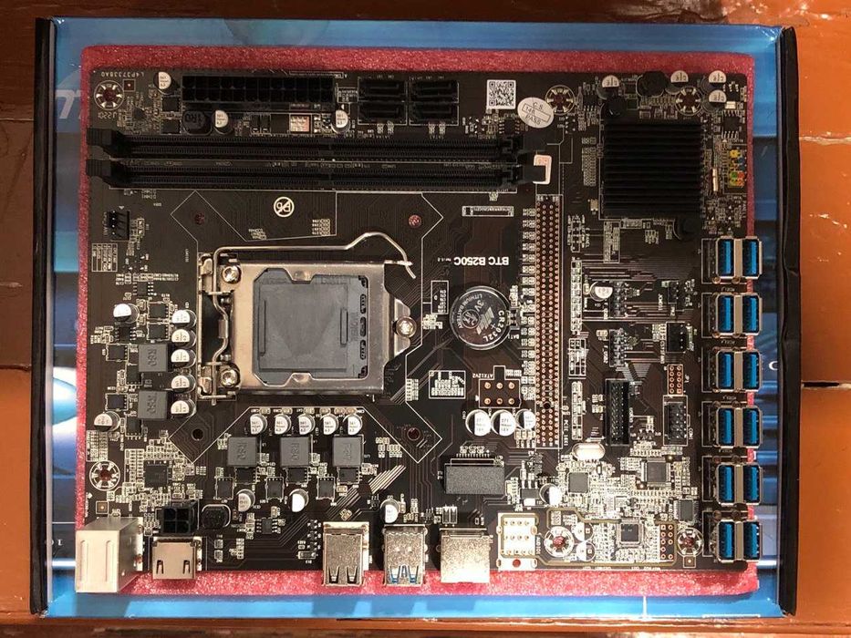 Материнская плата BTC B250C - на 12 видеокарт