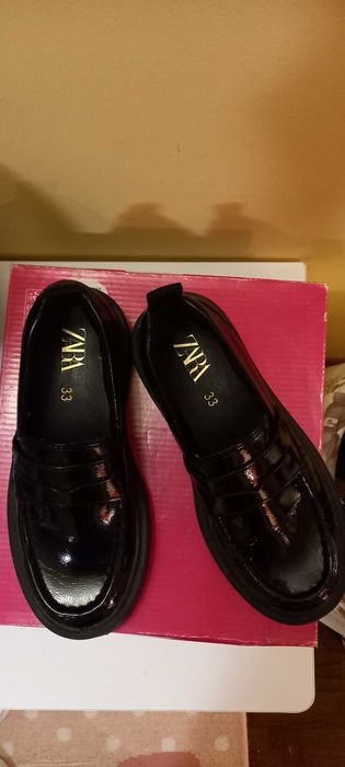 Детски Лоуфъри Зара