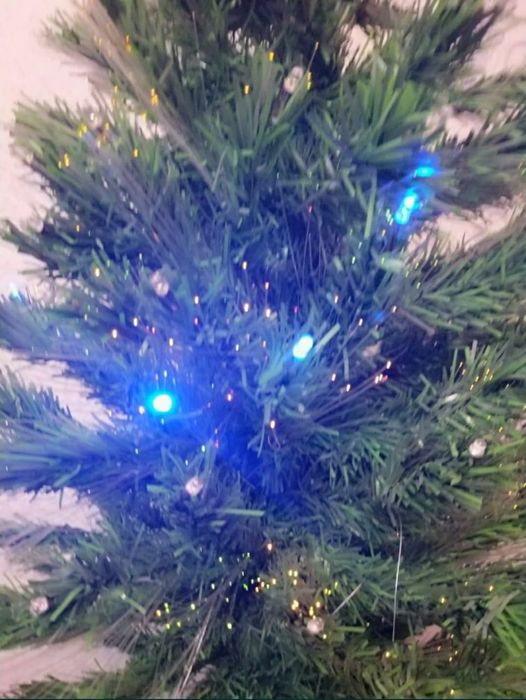 Ёлка с подсветкой