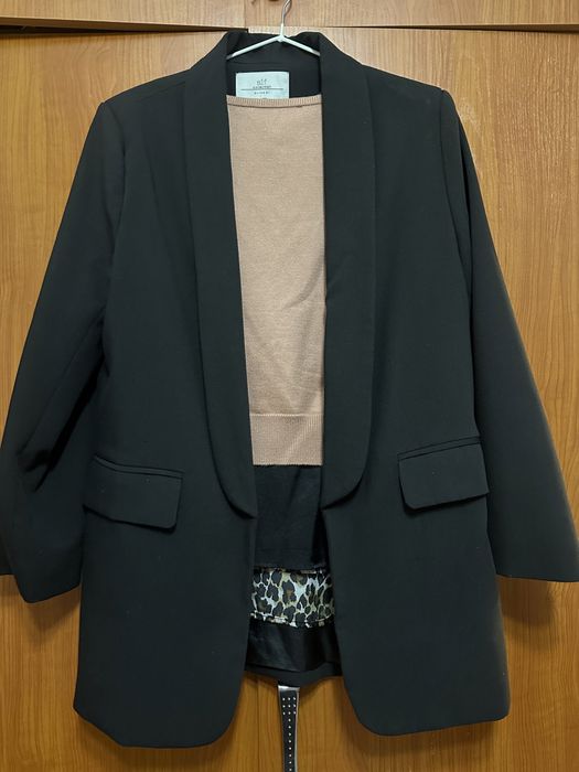 Костюм женский летний и осенне- весенний