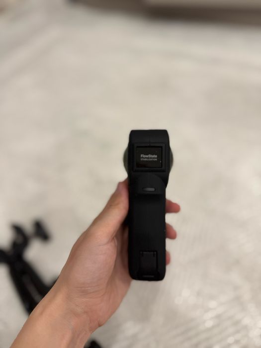 экшн камера Insta360 + селфи палка + набор