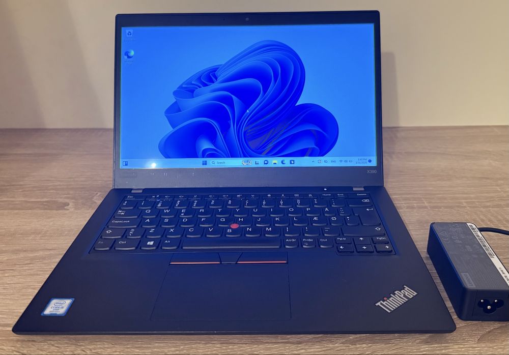 Lenovo Thinkpad X390 i5 13,3” FHD Touchscren ! SiM LTE ! X395 X13 L13
