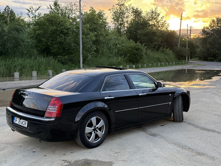 Chrysler 300c ! Dotari extra ! Masina intretinuta !