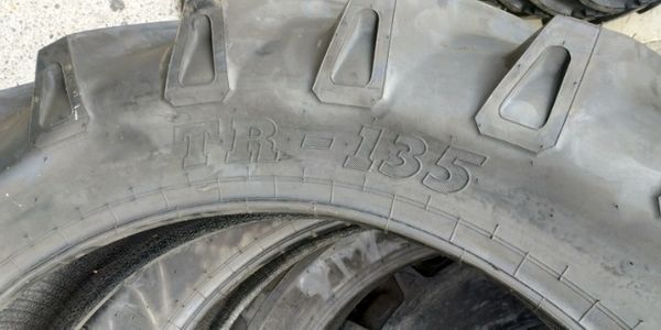 Cauciucuri 14.00-38 de romanesc sau ifron incepand cu 8 pliuri ZYX1